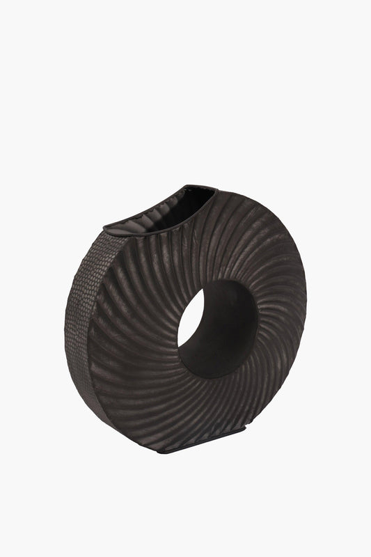 Black Ribbed Circle Vase – Bold Design, Refined Texture, and Lasting Elegance